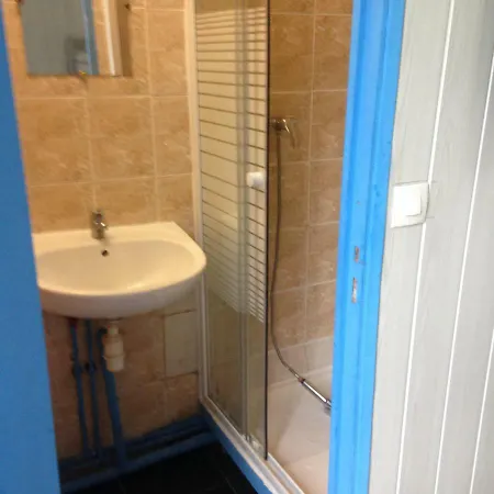 Cyrano Voltaire 巴黎