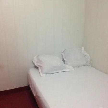 Hotel Cyrano Voltaire