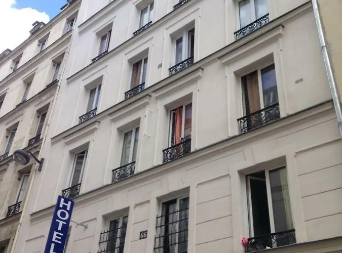 Hotel Cyrano Voltaire *